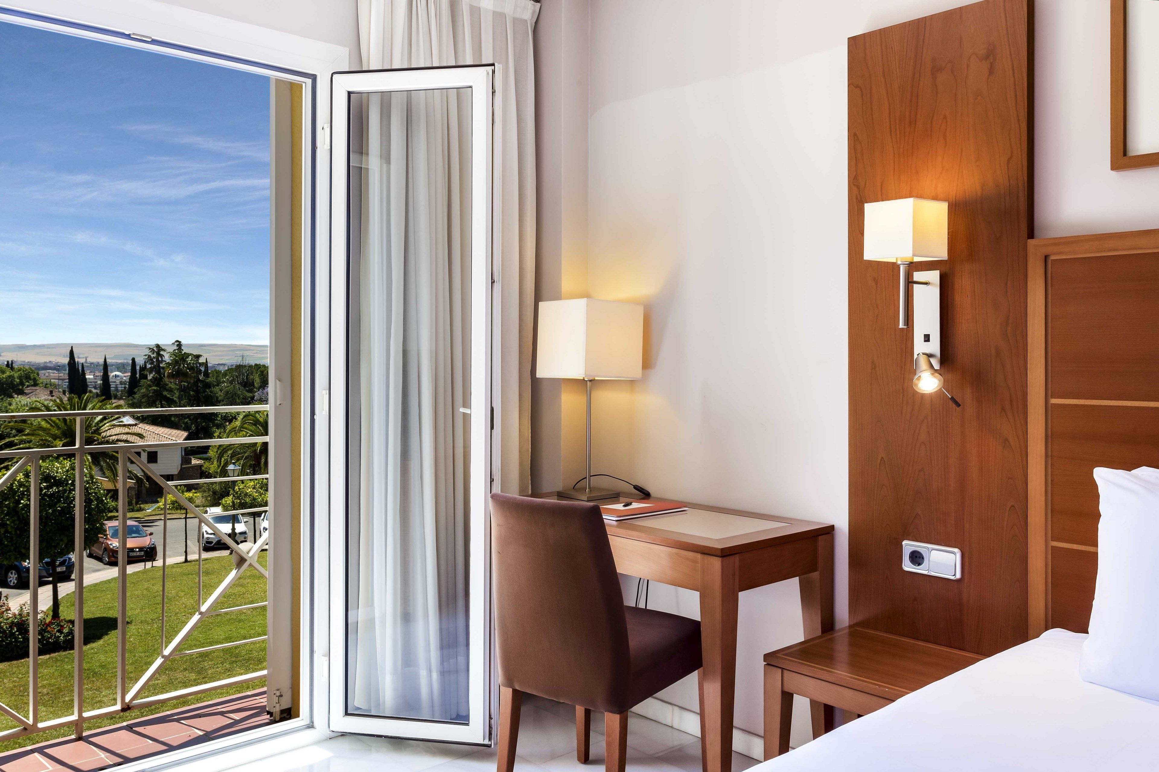 Foto - Exe Las Adelfas