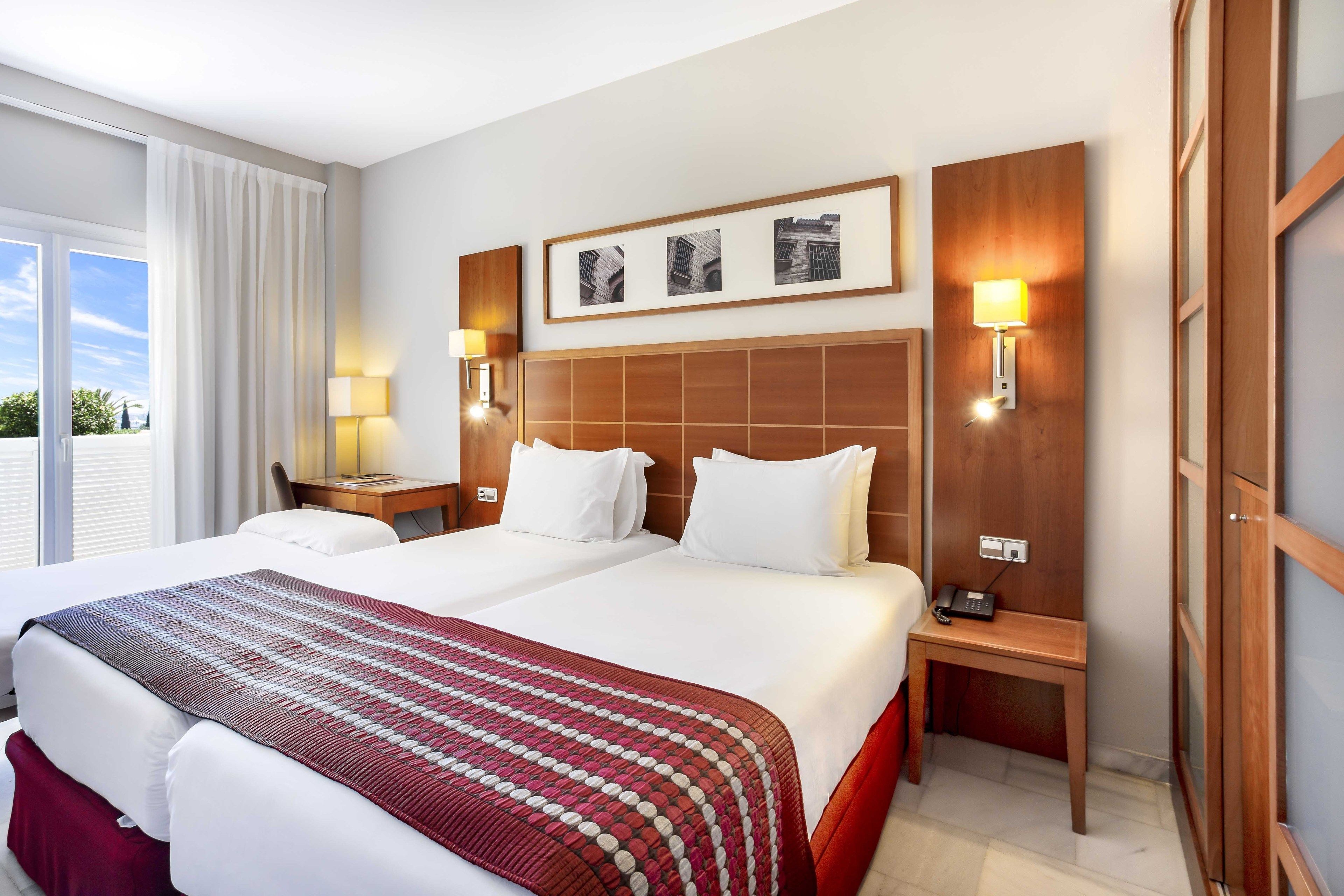 Foto - Exe Las Adelfas