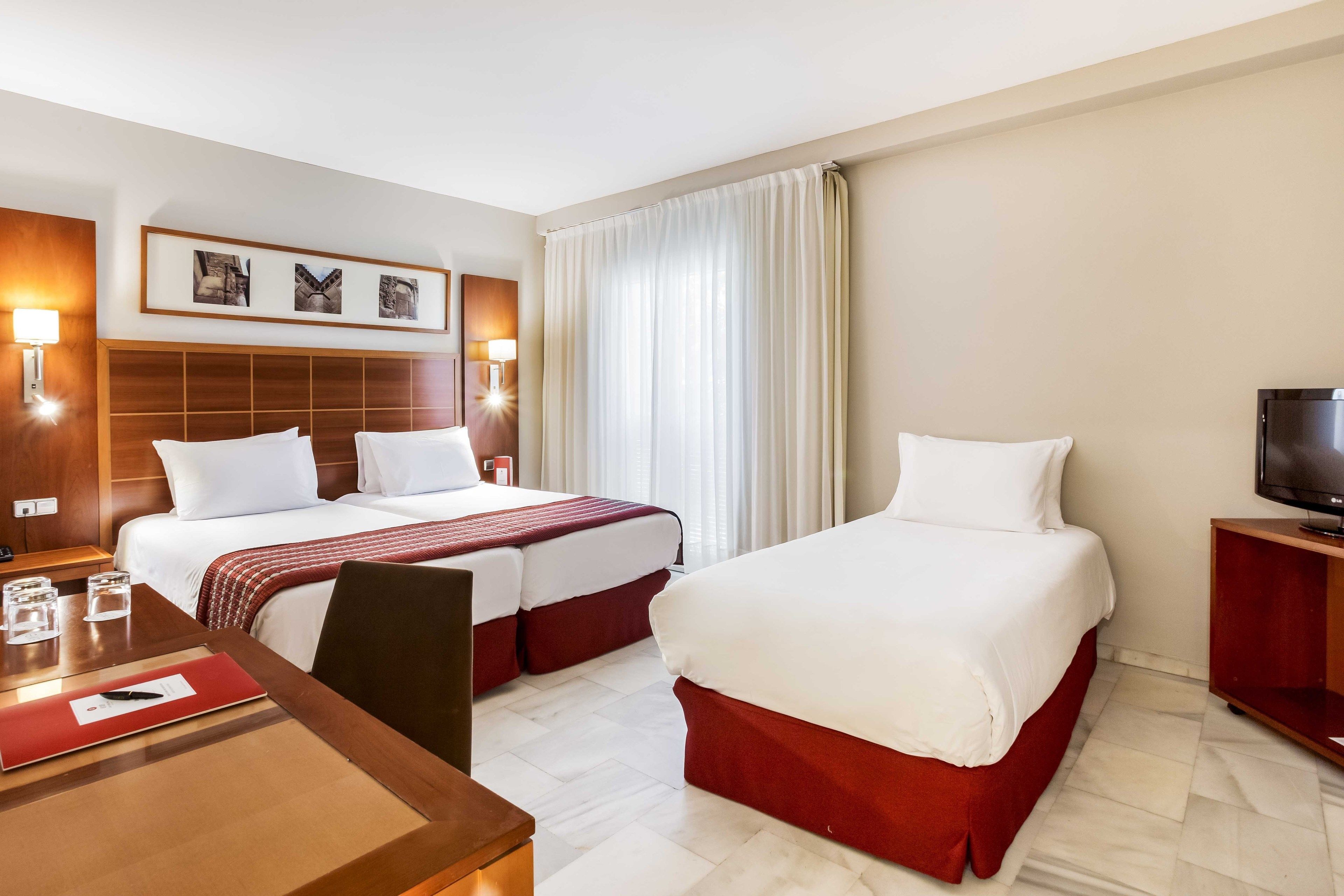 Foto - Exe Las Adelfas