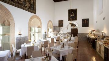 Daily buffet breakfast (EUR 19 per person)