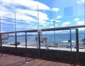 Dock