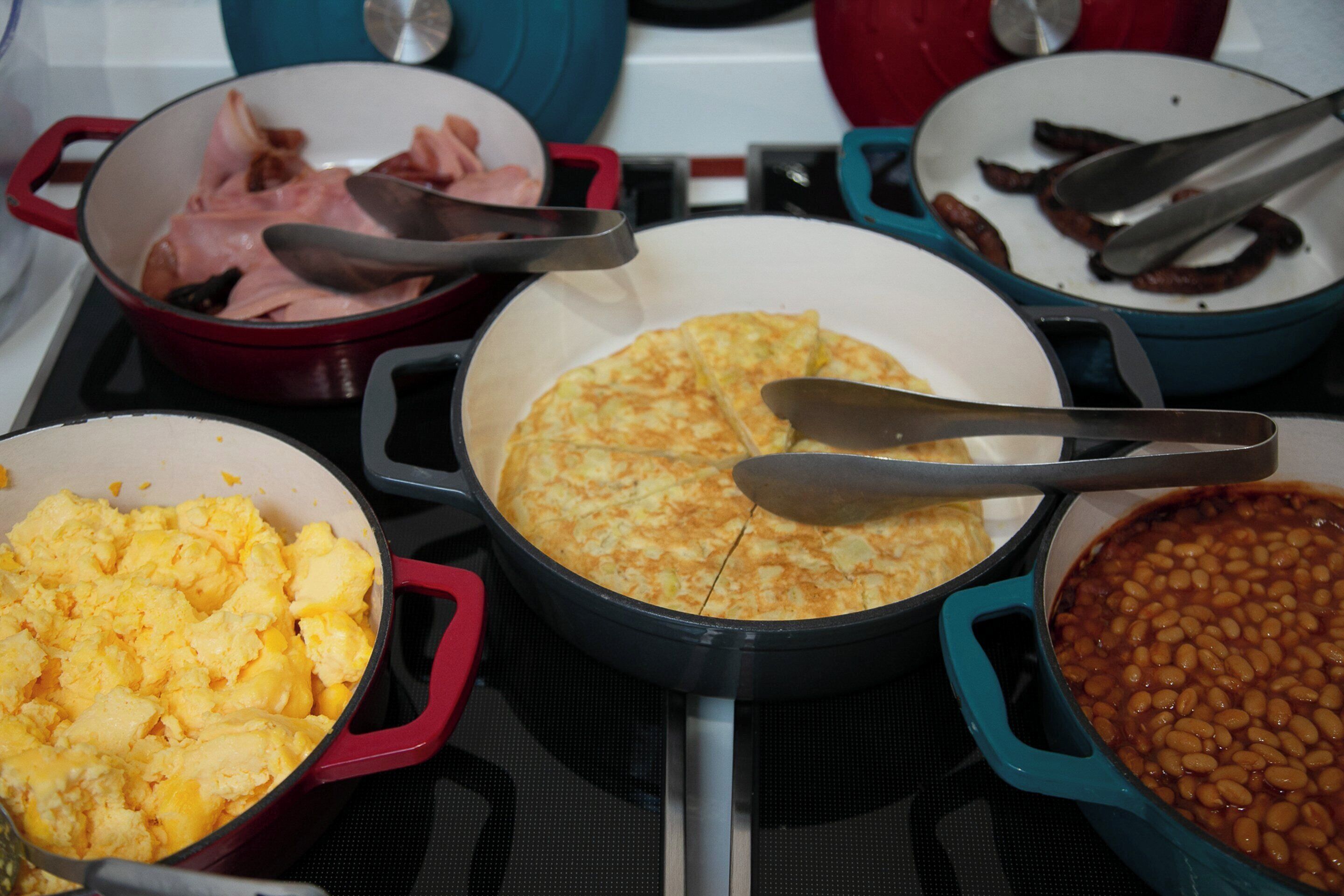 daily buffet breakfast (eur 14 per person)