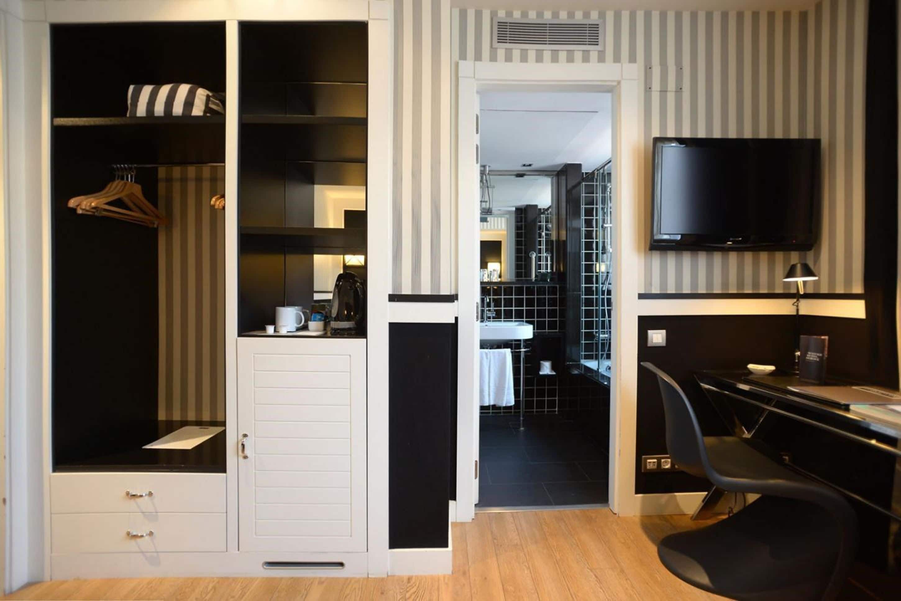 triple room | 1 bedroom, premium bedding, down duvets, minibar