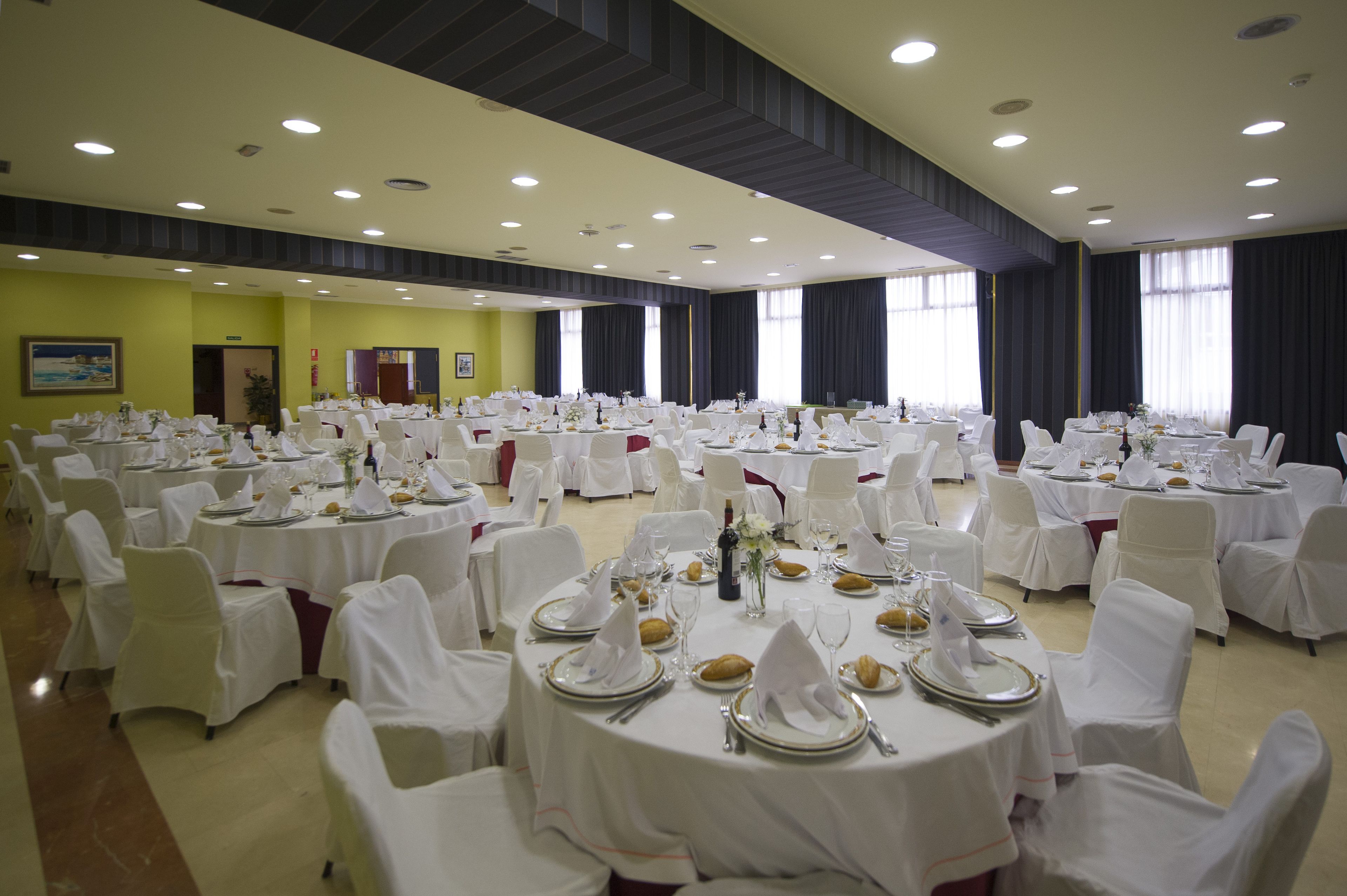Banquet hall