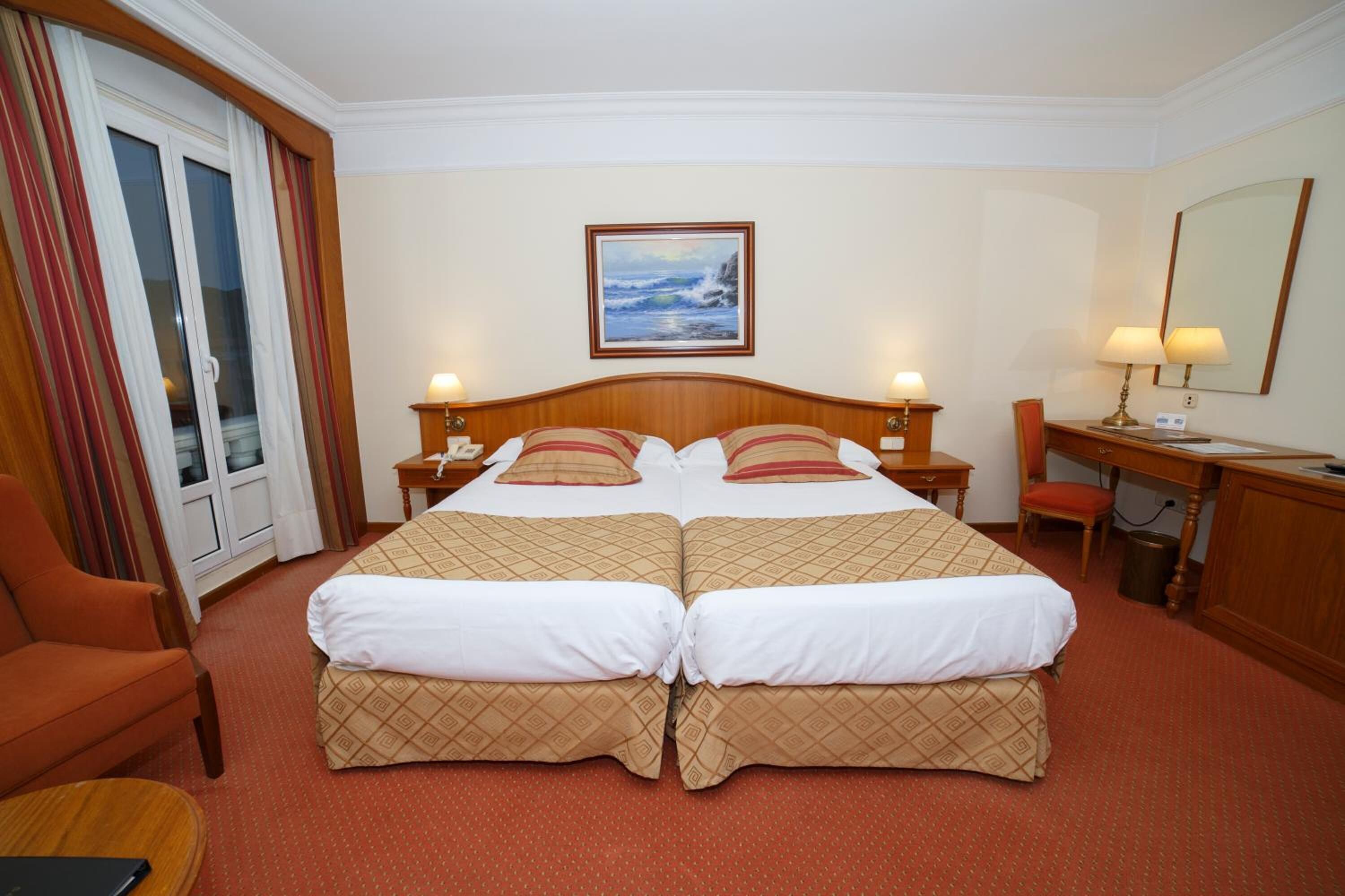 in-room safe, desk, free cots/infant beds, free wifi