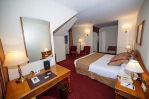 In-room safe, desk, free cots/infant beds, free WiFi