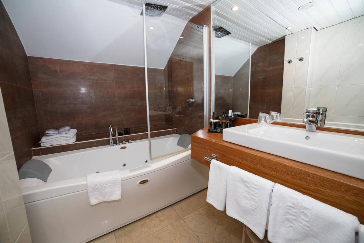 free toiletries, hair dryer, towels