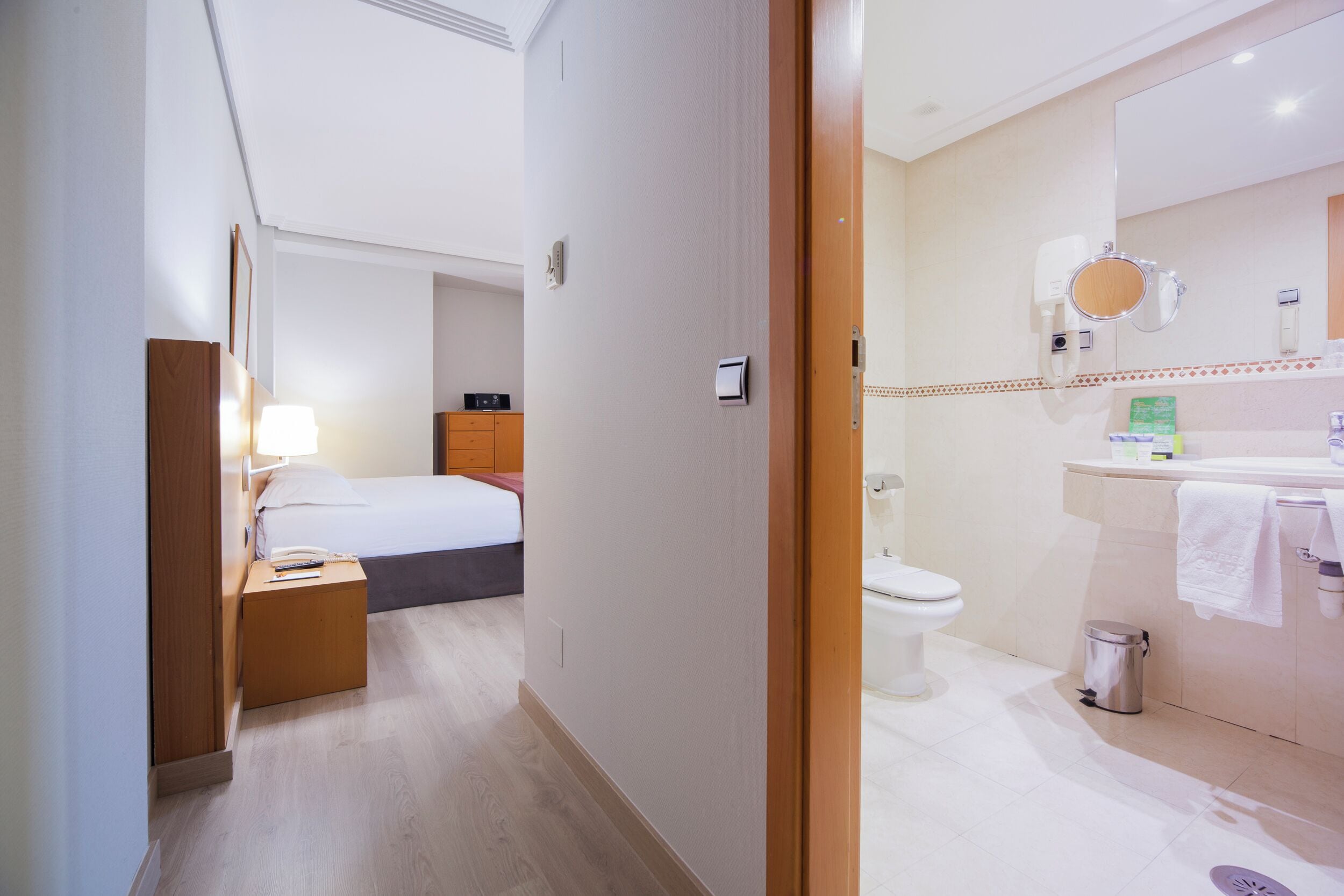 Photo - Hotel Silken Luis de León