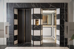 Elevator - Grand Hotel San Marino (San Marino)