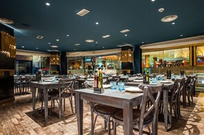 Bar (en la propiedad)