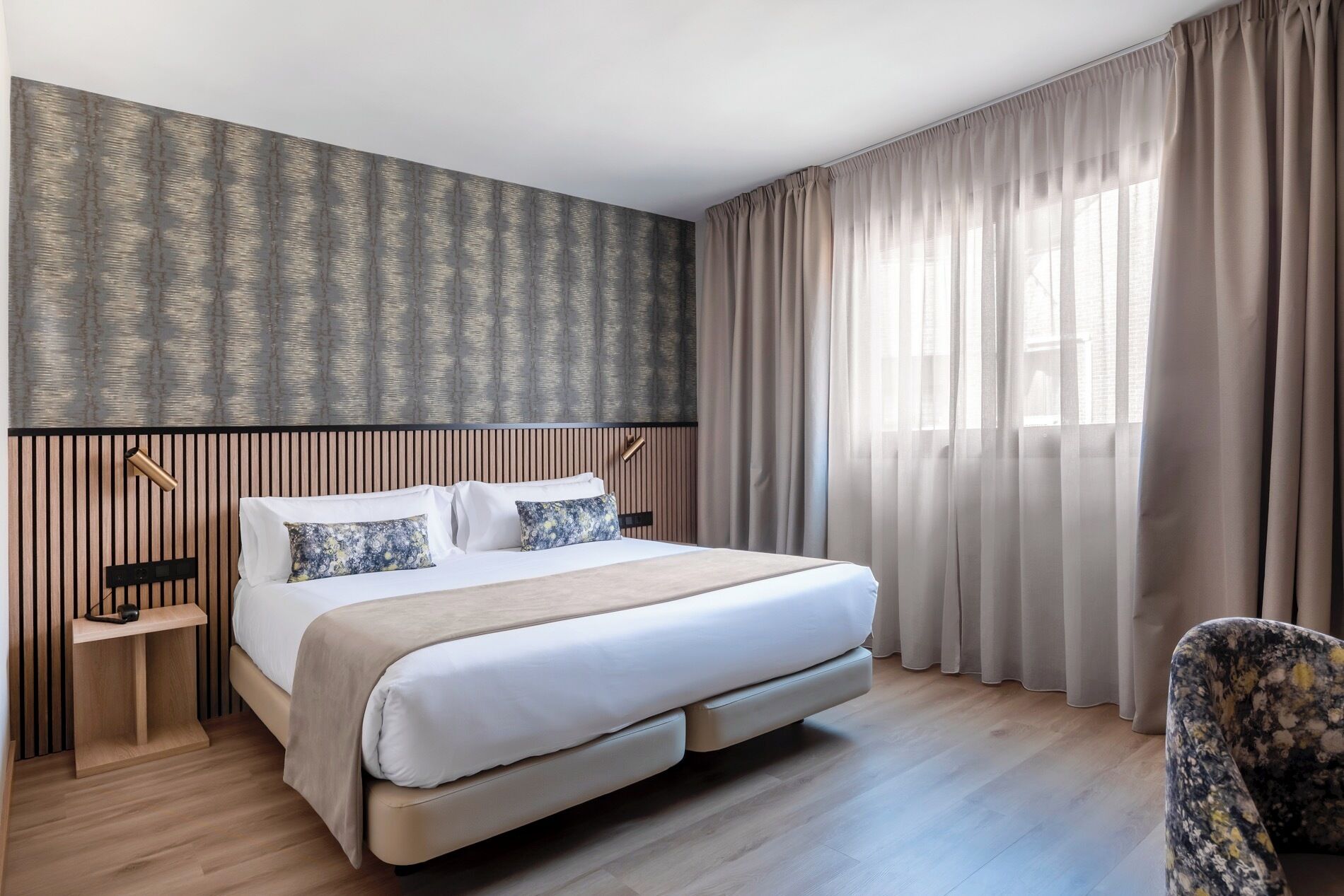 Literie hypoallergénique, couette en duvet d'oie, matelas Select Comfort