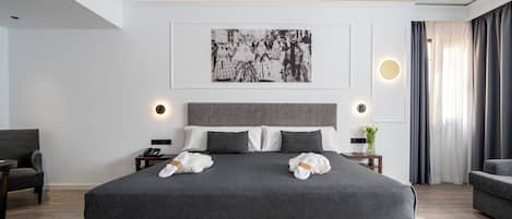 Camera Junior | Biancheria da letto di alta qualità, materassi Select Comfort, minibar