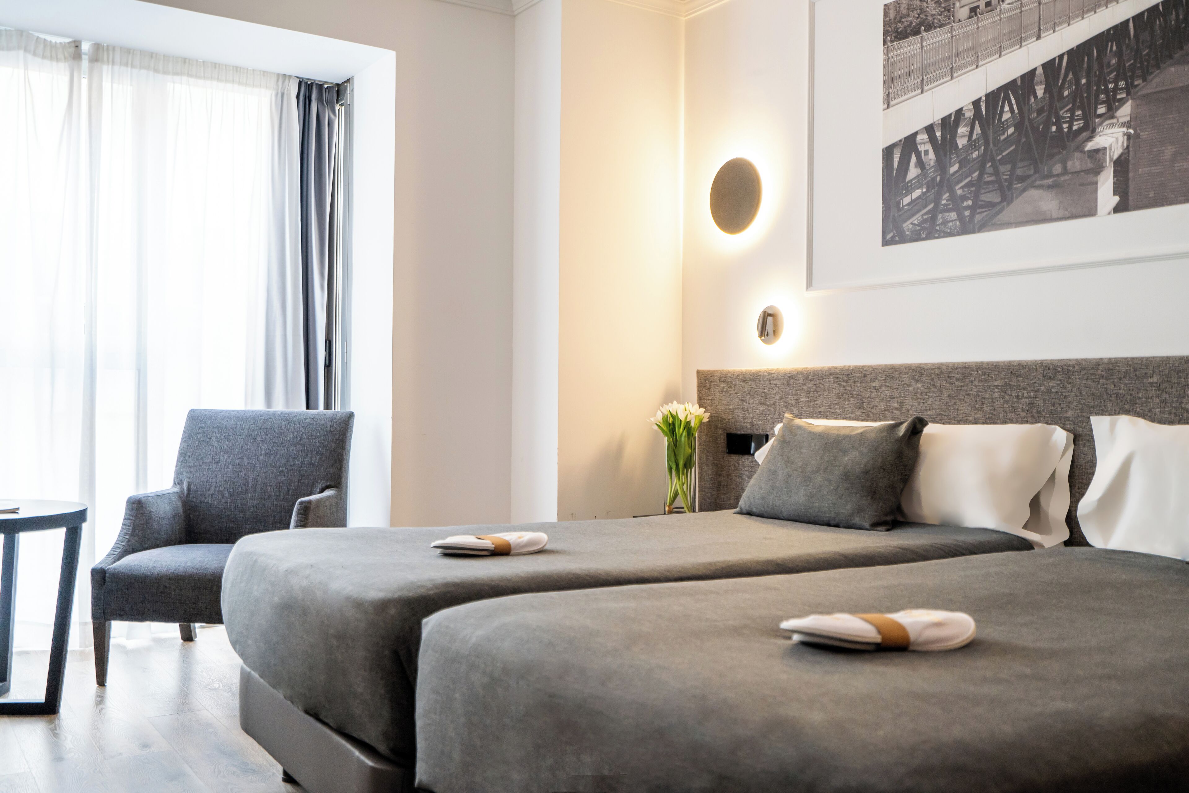 standard single room | premium bedding, select comfort beds, minibar, in-room safe