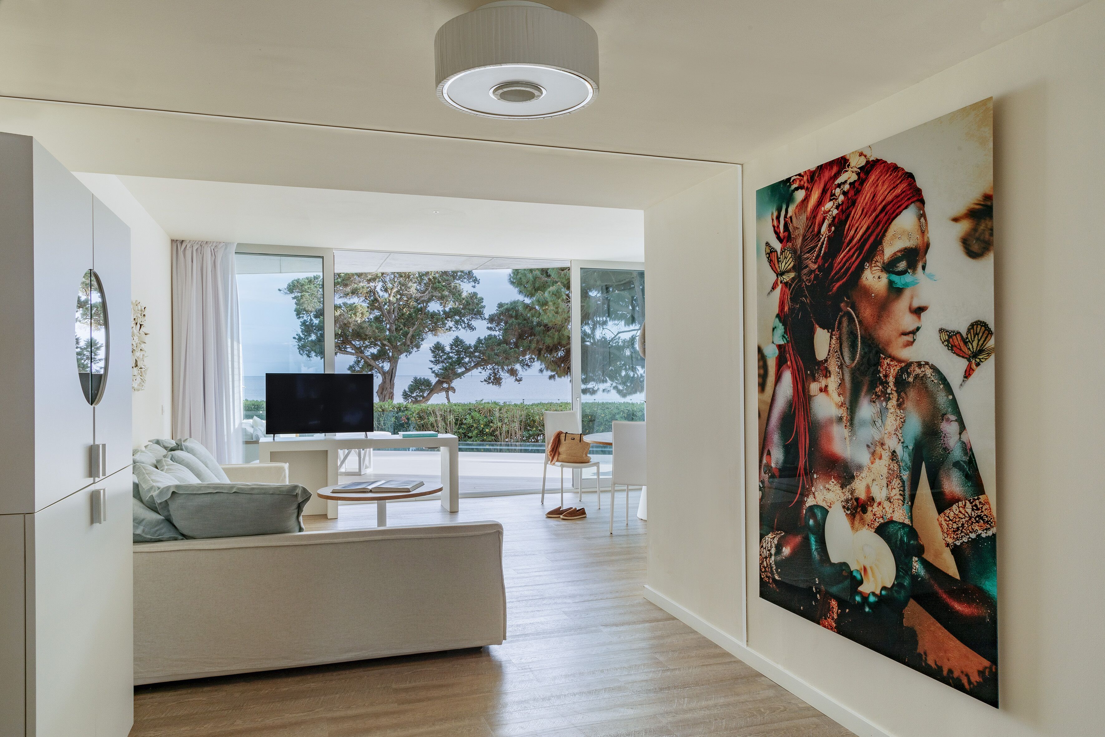 1 bedroom, premium bedding, minibar, in-room safe