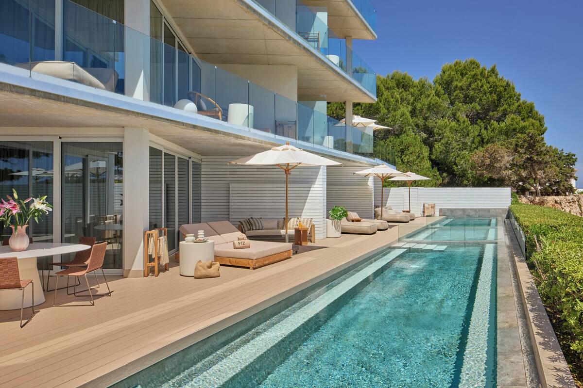 3 Bedroom Ultimate ME + Suite with Private Pool and Sea View (2+4) | View from room