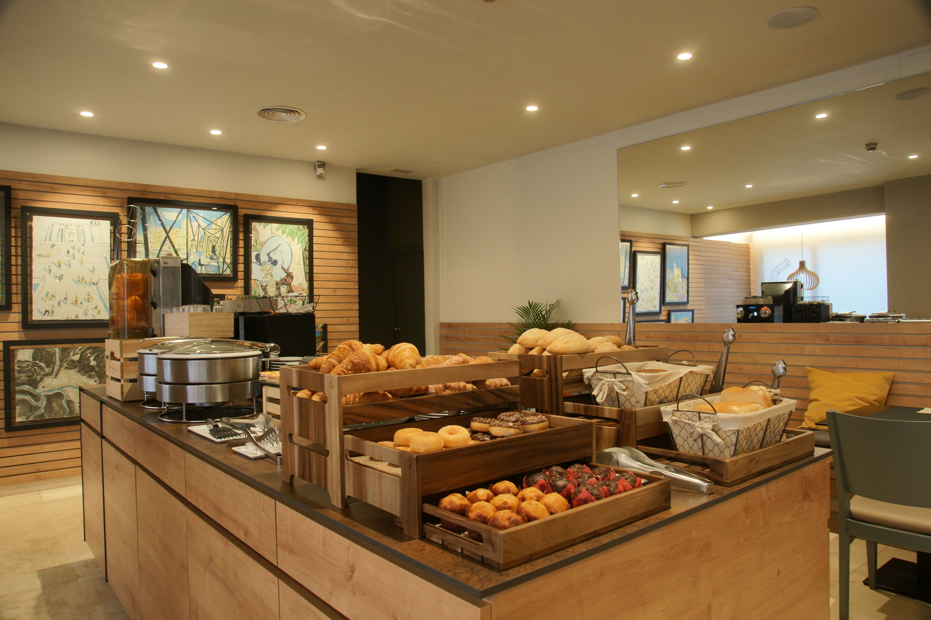 Daily buffet breakfast for a fee