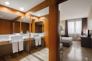 Free toiletries, hair dryer, bidet, towels