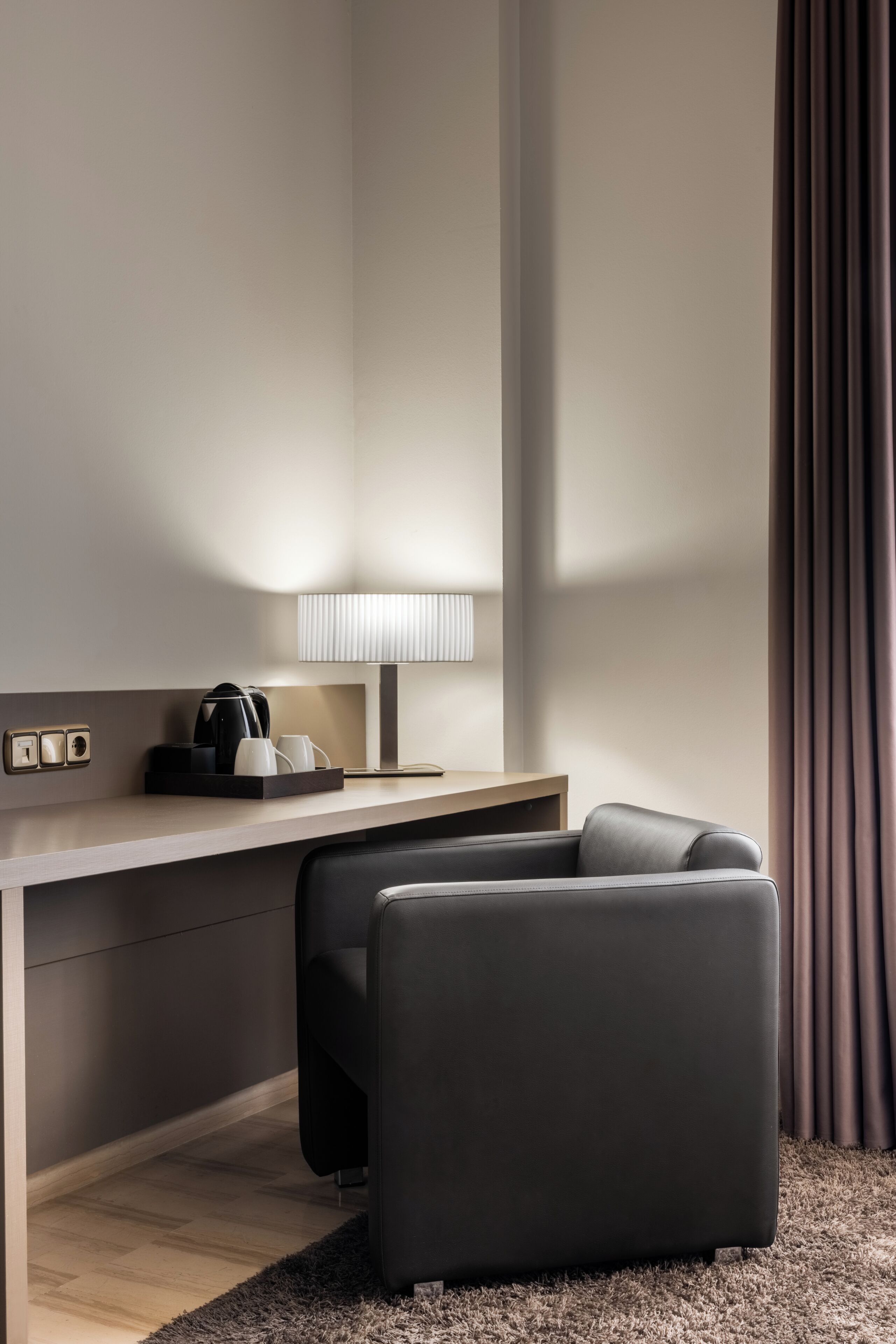 Suite, 1 Queen Bed | Minibar, in-room safe, desk, soundproofing
