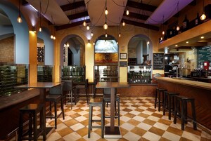 Breakfast and dinner served, Regional cuisine