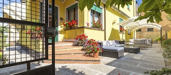 Villa Tiziana Hotel