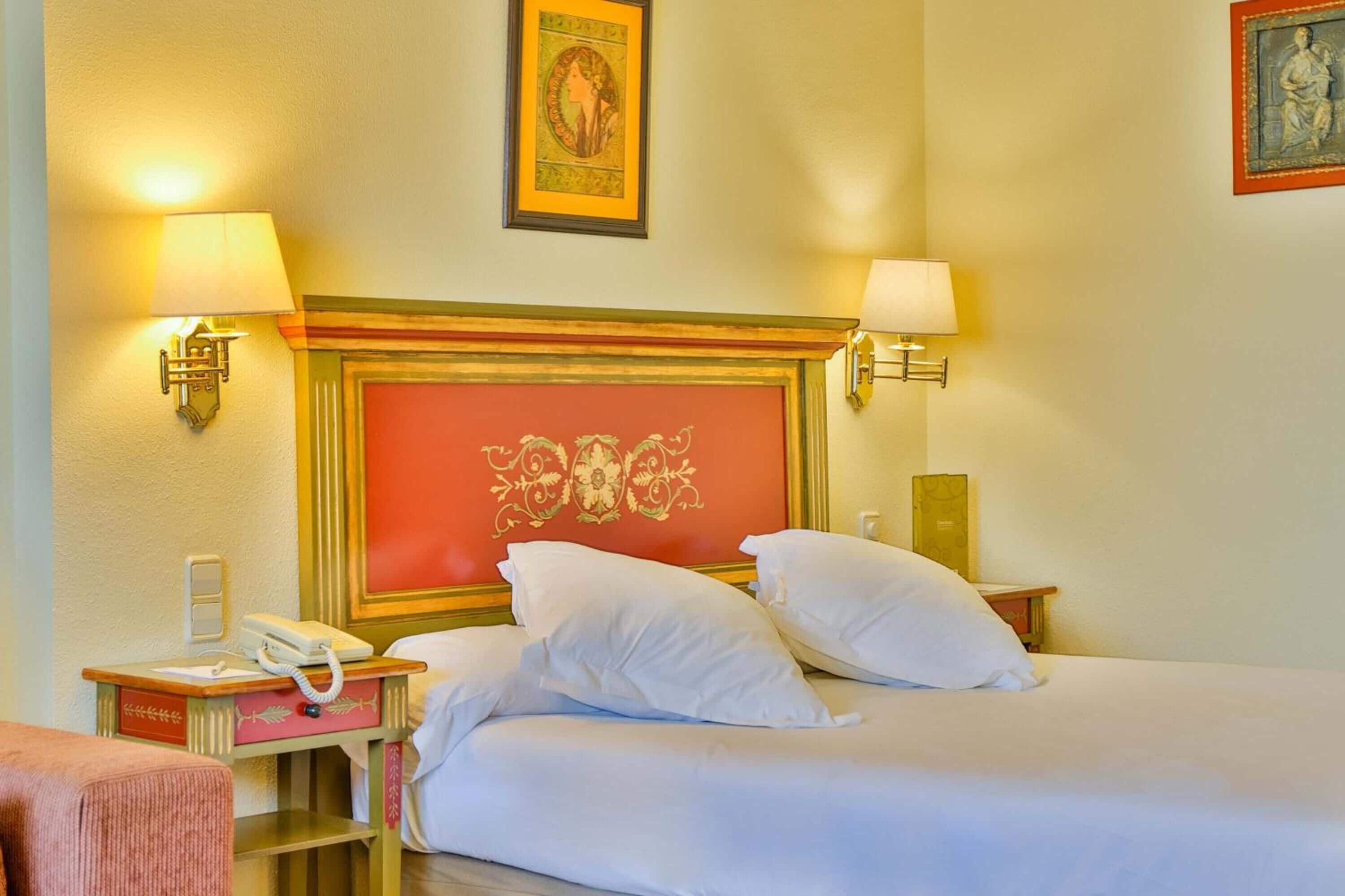 minibar, desk, laptop workspace, cots/infant beds