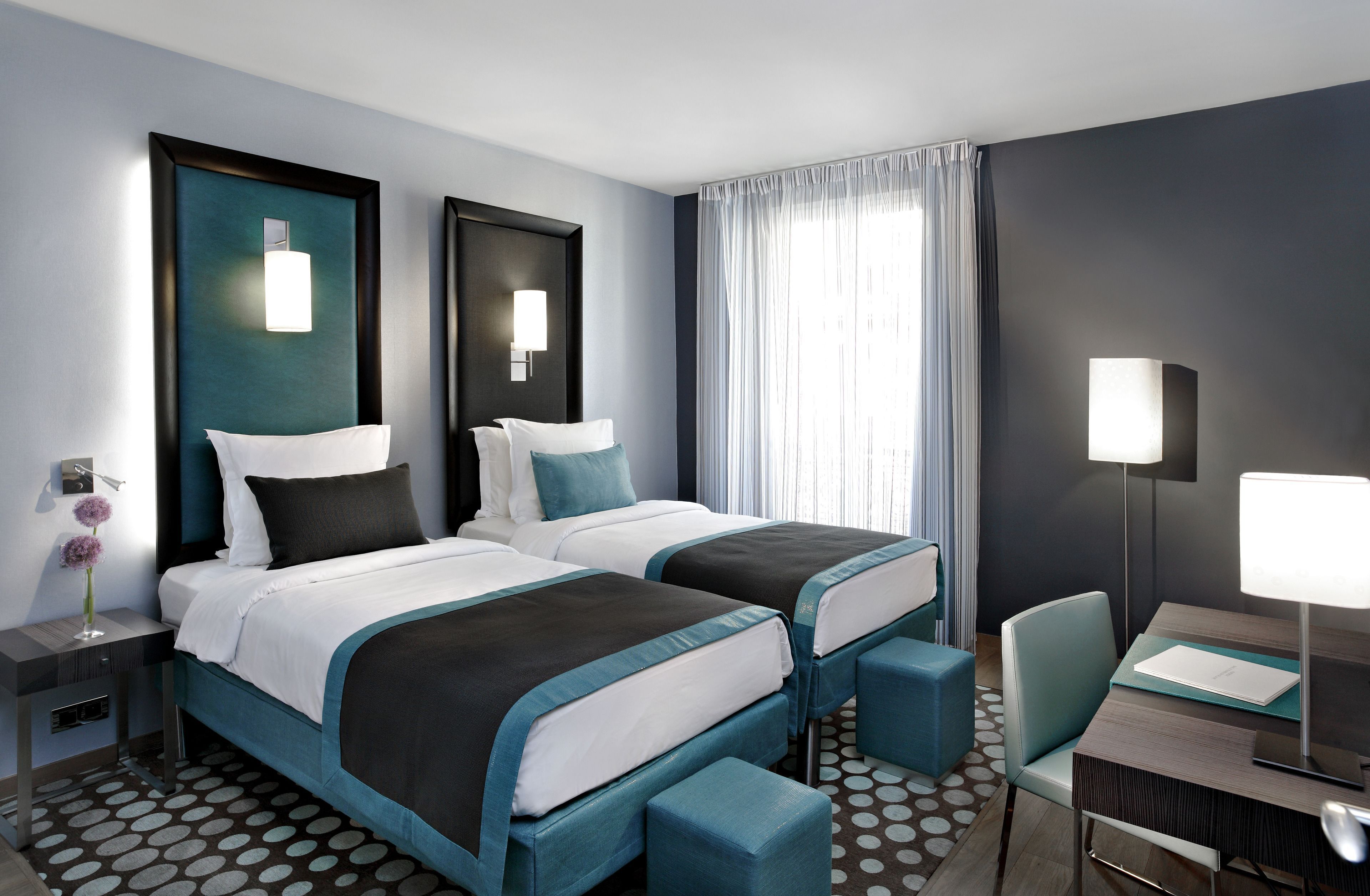 Select Comfort beds, in-room safe, desk, soundproofing