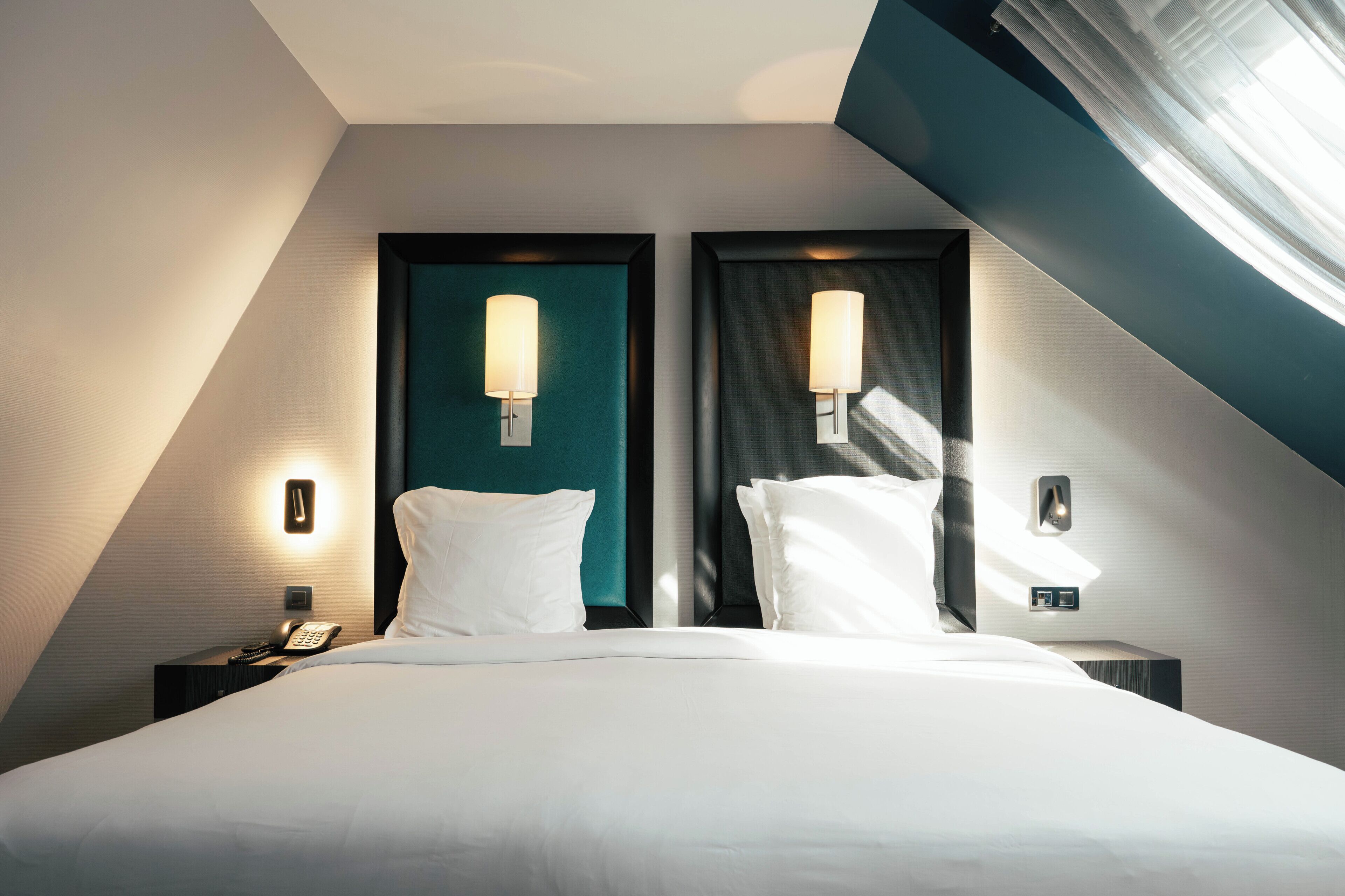 Suite | Matalassos de la marca Select Comfort i caixa forta a l'habitació 