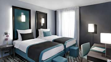 Select Comfort-bedden, een kluis op de kamer, een bureau