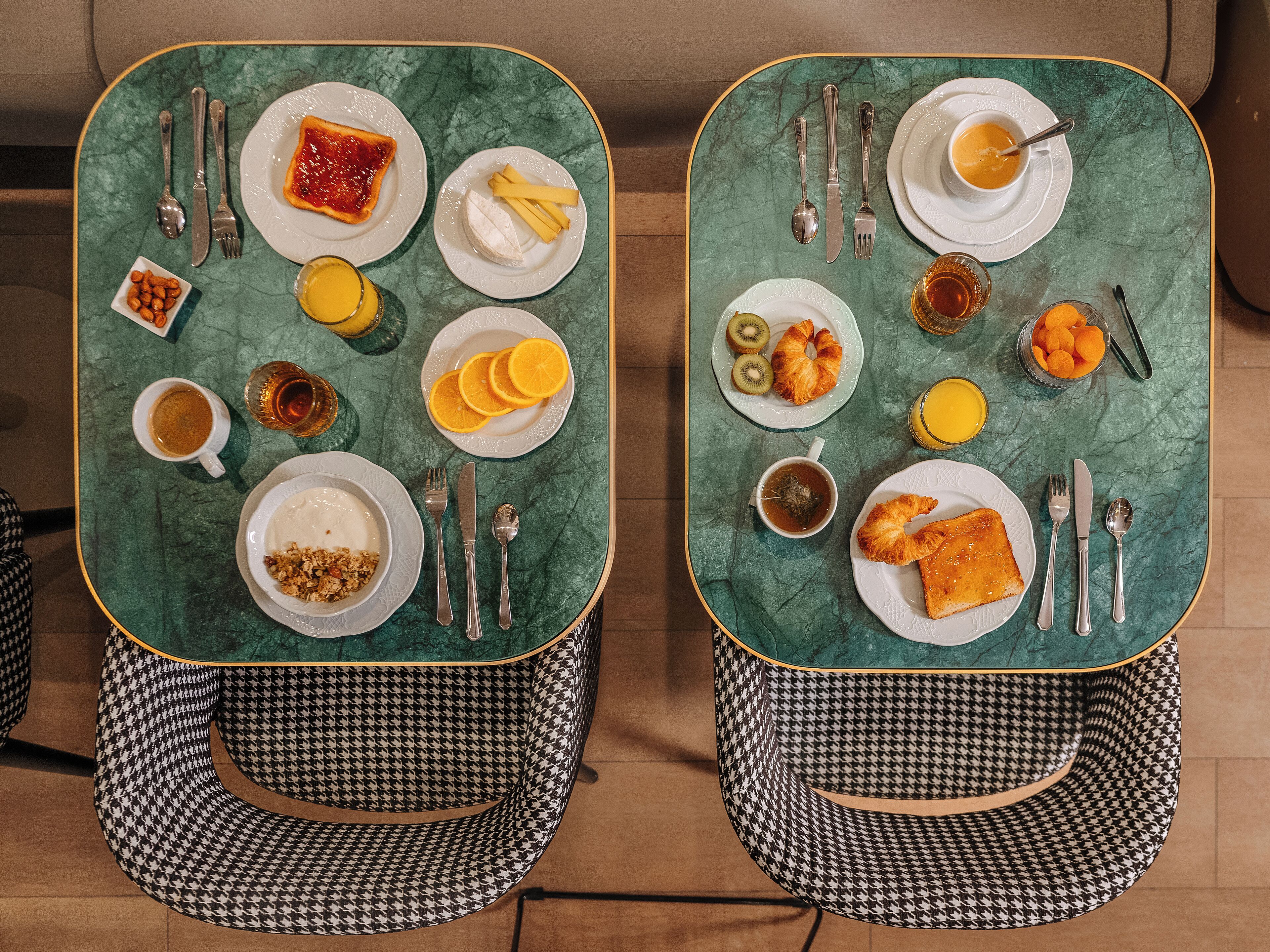 daily buffet breakfast (eur 18 per person)