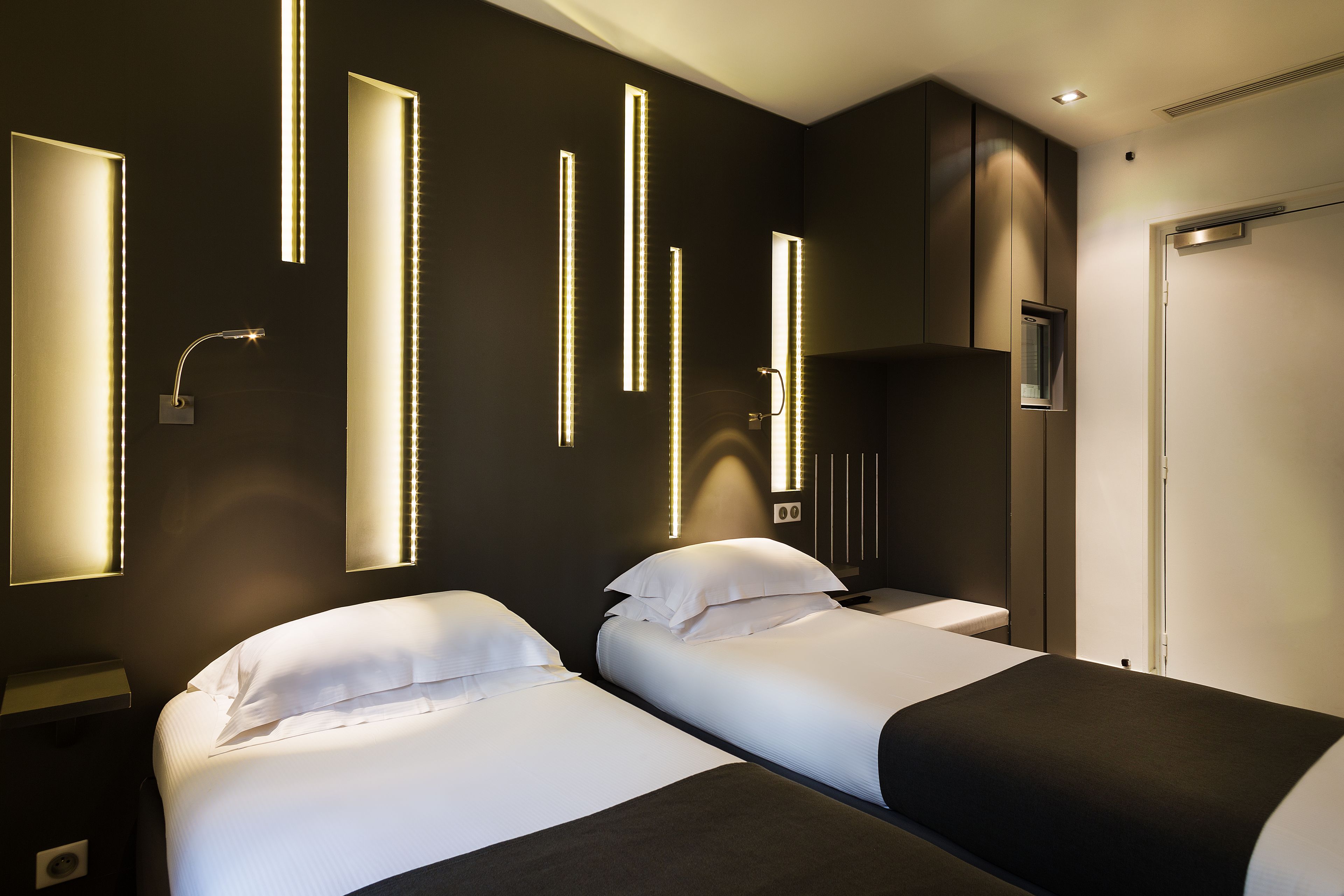 minibar, in-room safe, desk, soundproofing