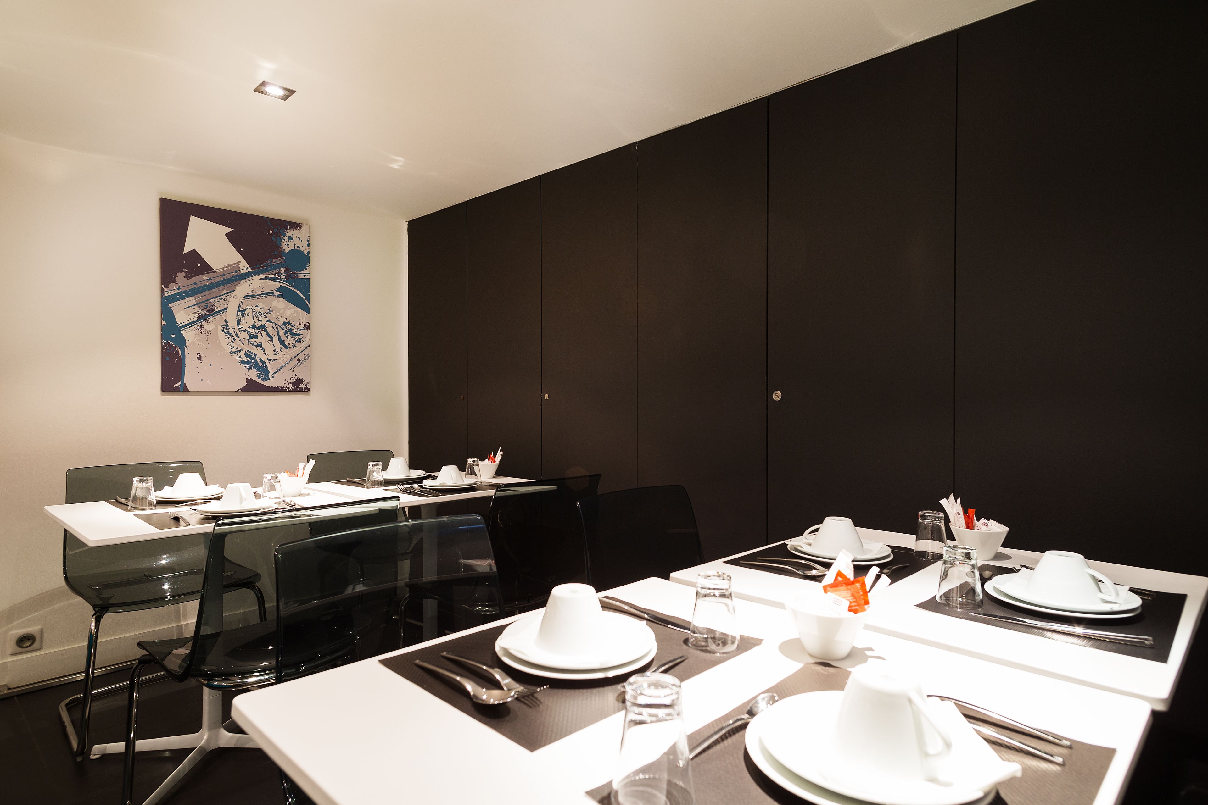 daily buffet breakfast (eur 15 per person)