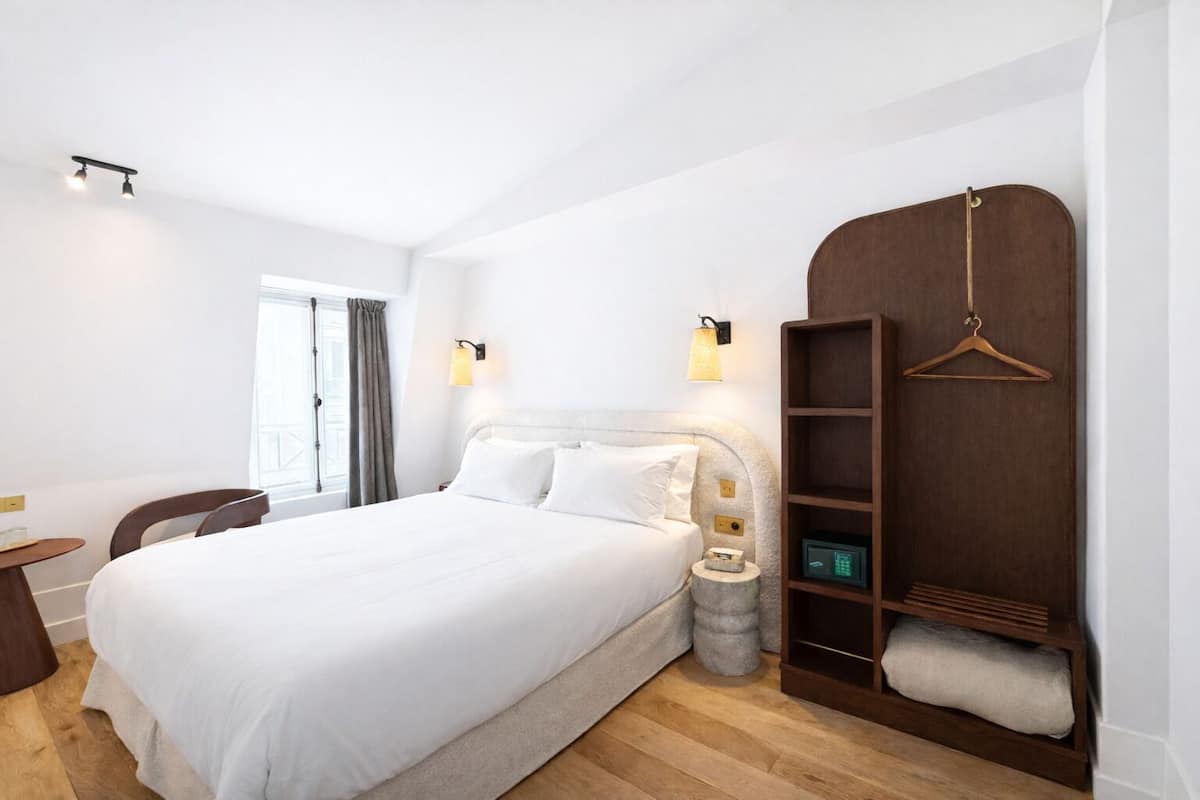 Chambre Supérieure | Literie de qualité supérieure, coffres-forts dans les chambres