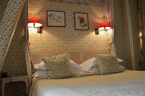 Luxe beddengoed, een kluis op de kamer, individueel gedecoreerd