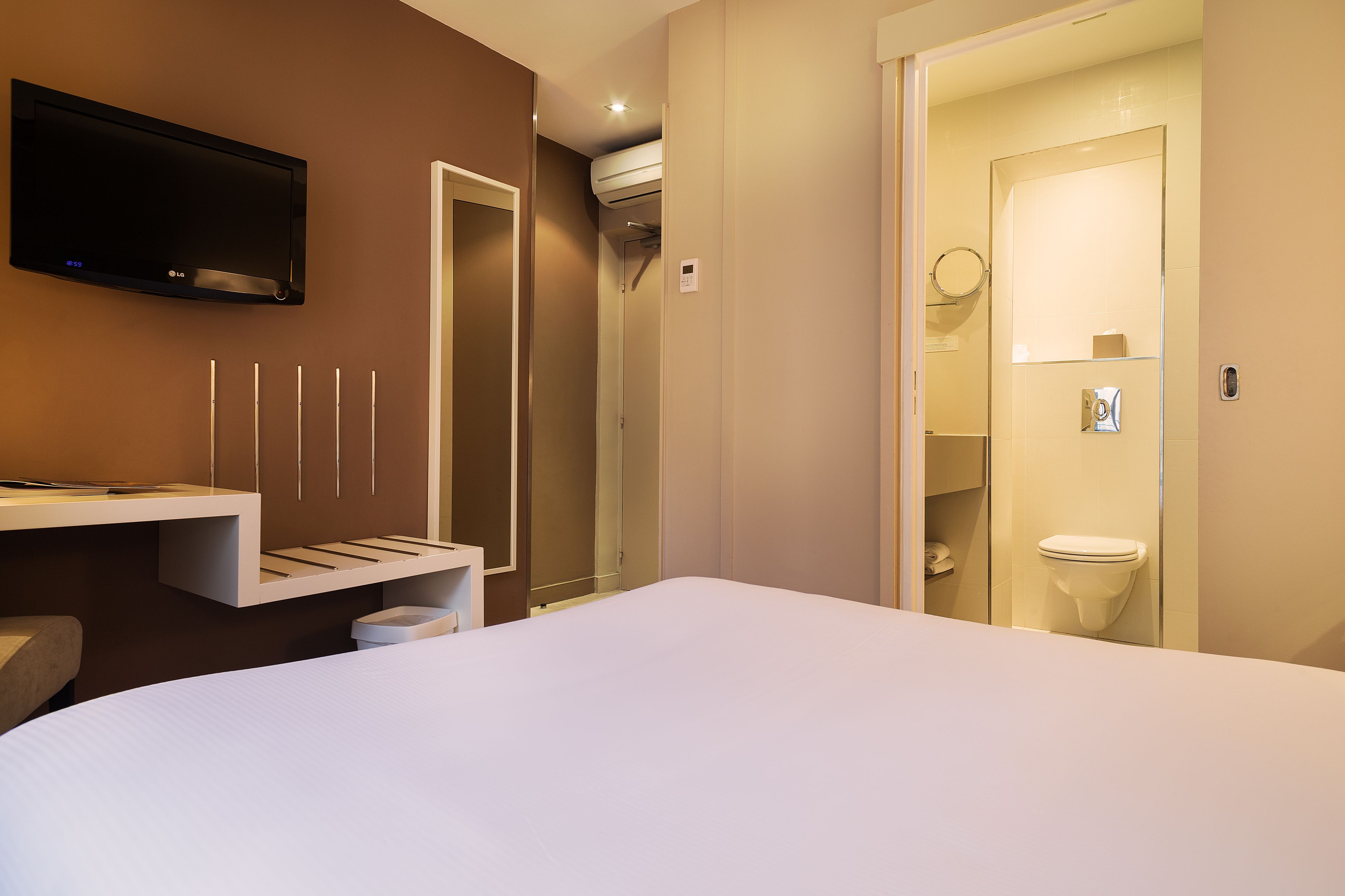 chambre standard double | 1 bedroom, minibar, in-room safe, desk