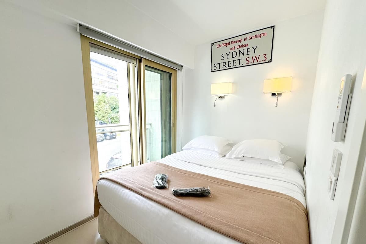 Studio Raphael (emplacement à 100 m de l'hôtel) | 1 habitación, ropa de cama de alta calidad y camas con pillow-top