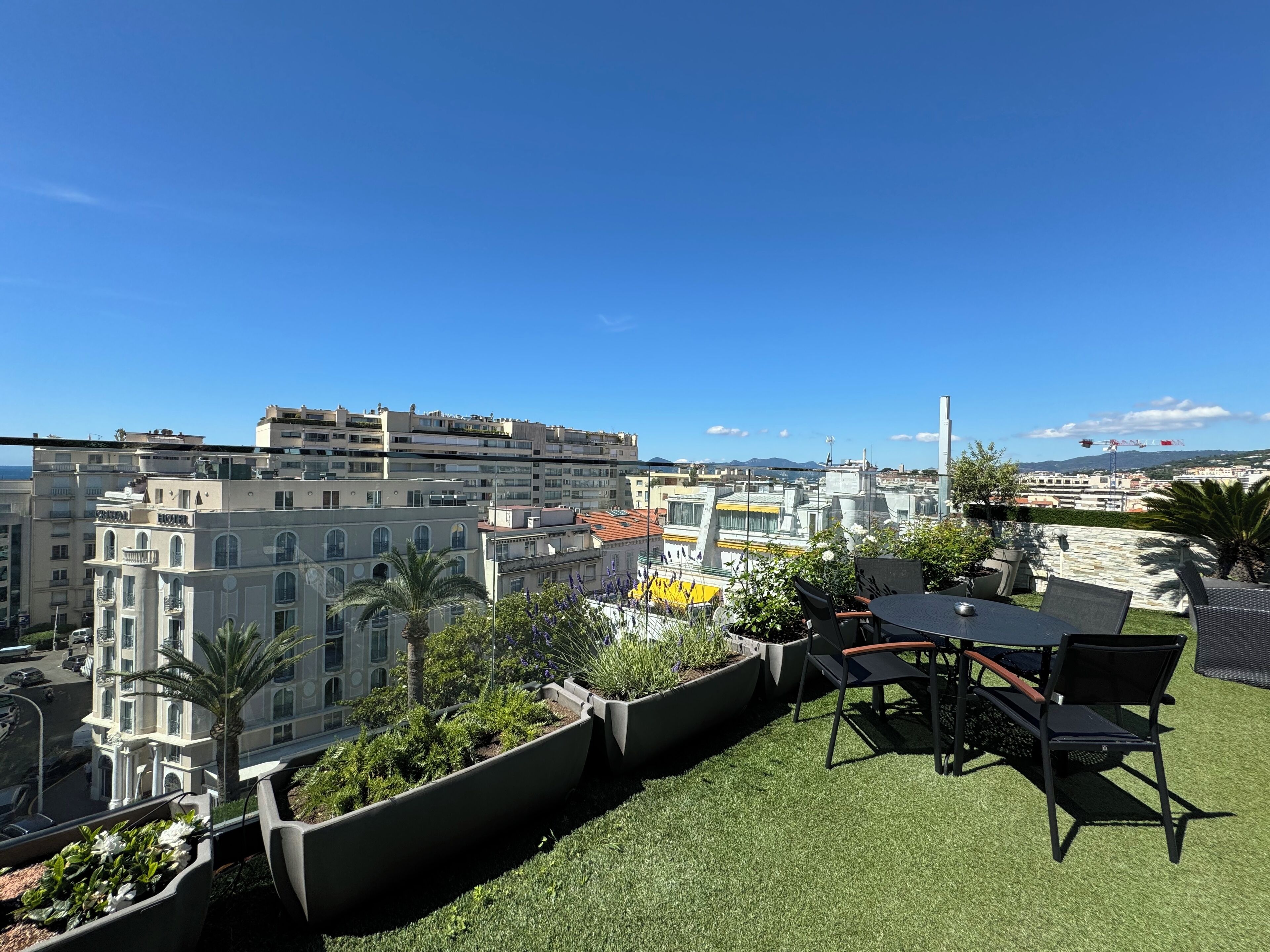 penthouse avec terrasse | view from room