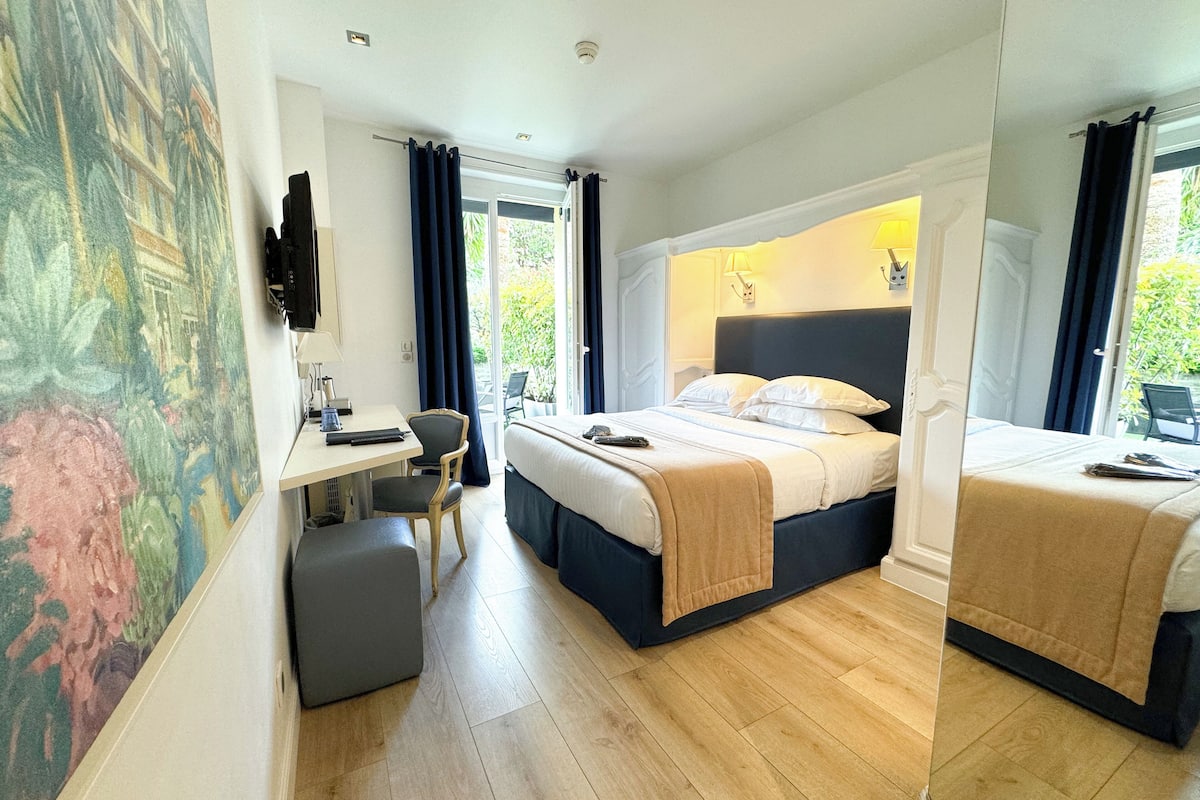 double room, terrace, garden view | 1 bedroom, premium bedding, pillow-top beds, minibar