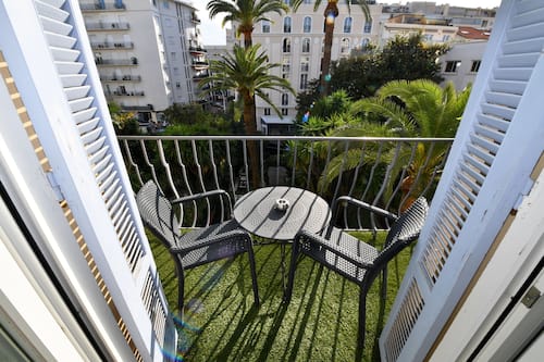 Camera doppia, balcone, vista giardino | Balcone