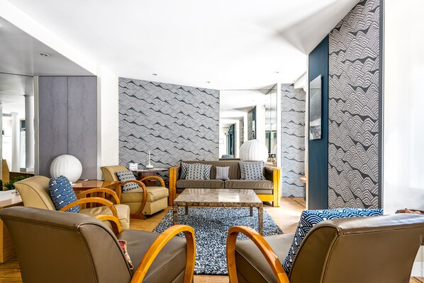 Sittområde i lobbyn