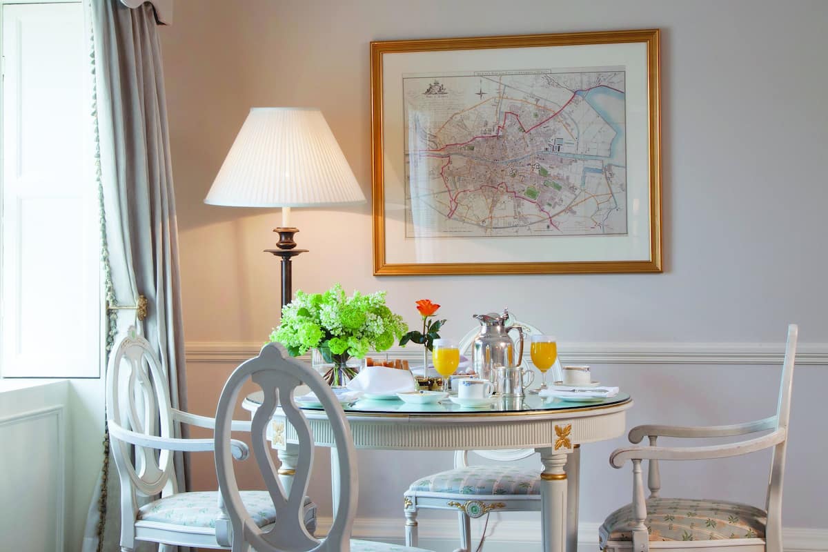 Suite (Merrion (Main House)) | 1 bedroom, premium bedding, minibar, in-room safe
