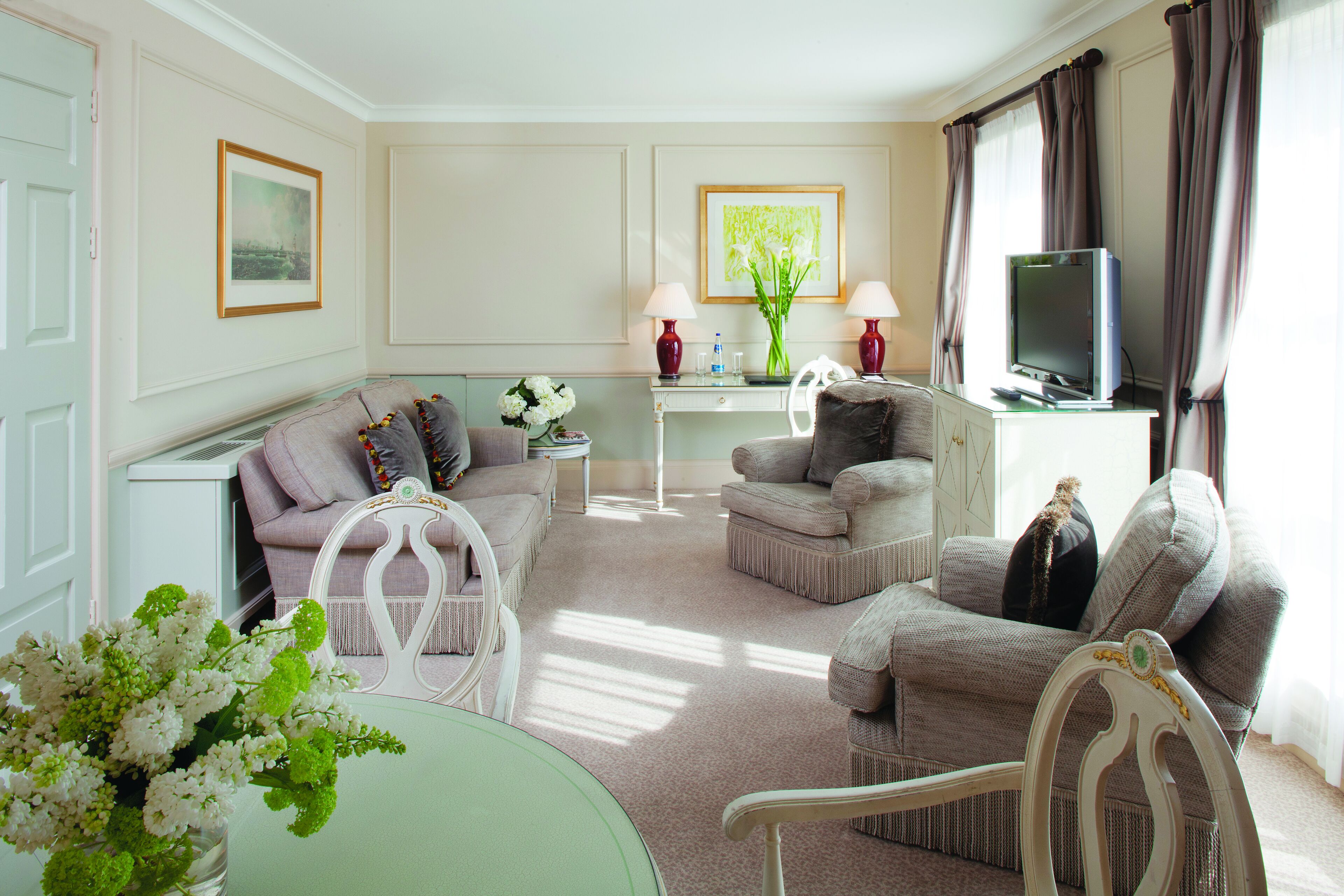 suite, 1 bedroom (garden wing, lane view) | 1 bedroom, premium bedding, minibar, in-room safe