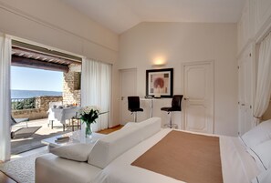 1 Schlafzimmer, Minibar, Zimmersafe, Schreibtisch