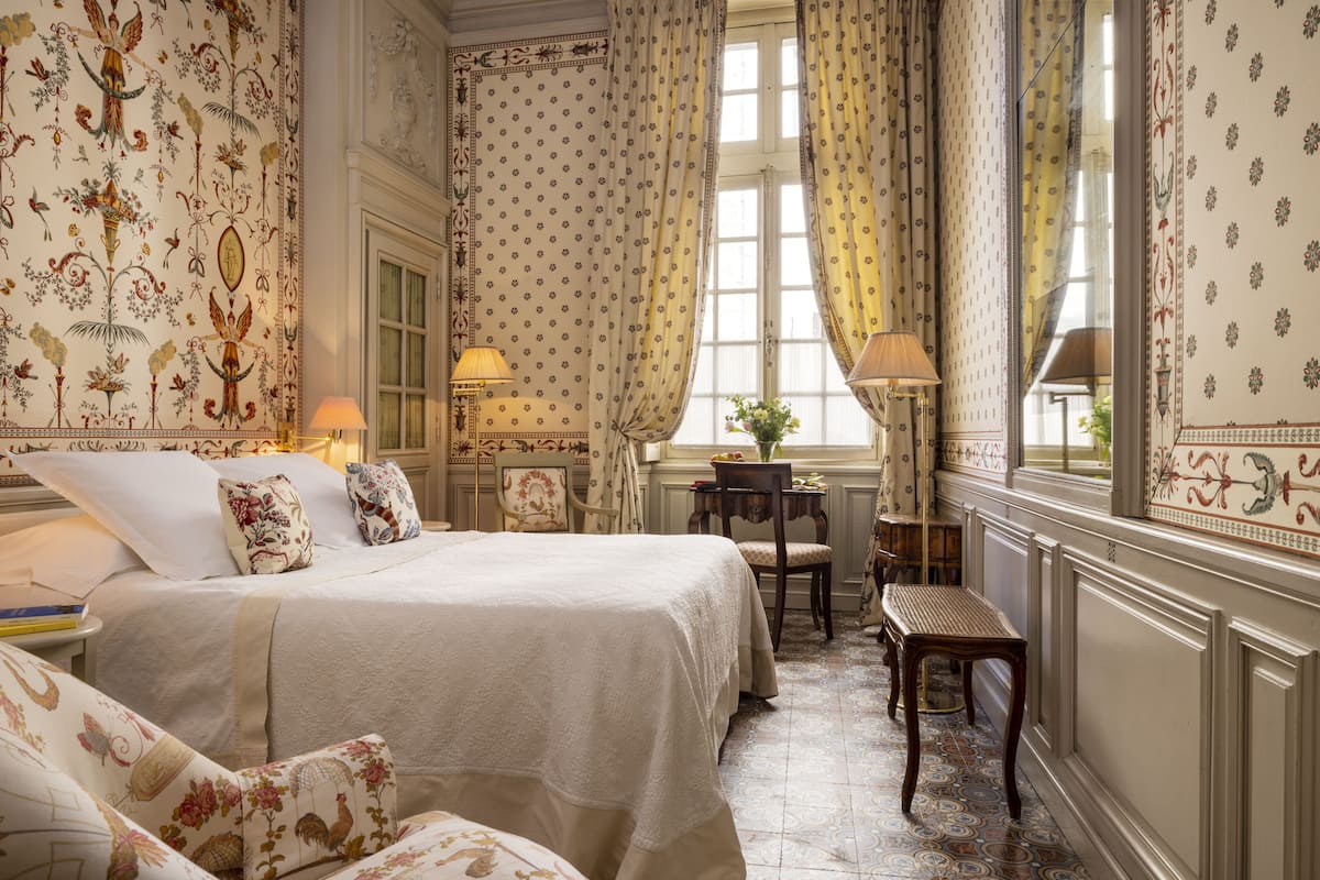 deluxe room | in-room safe, soundproofing, iron/ironing board, free cots/infant beds