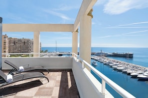 Panoramic Suite, 1 King Bed with Sofa bed, Non Smoking, Sea View (Terrace)