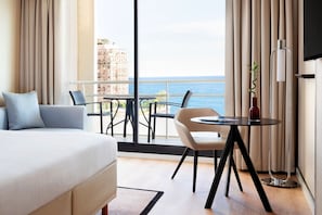 Room, 1 King Bed, Sea View (Balcony) | Premium bedding, in-room safe, laptop workspace, iron/ironing board - Riviera Marriott La Porte de Monaco (Cap d'Ail)