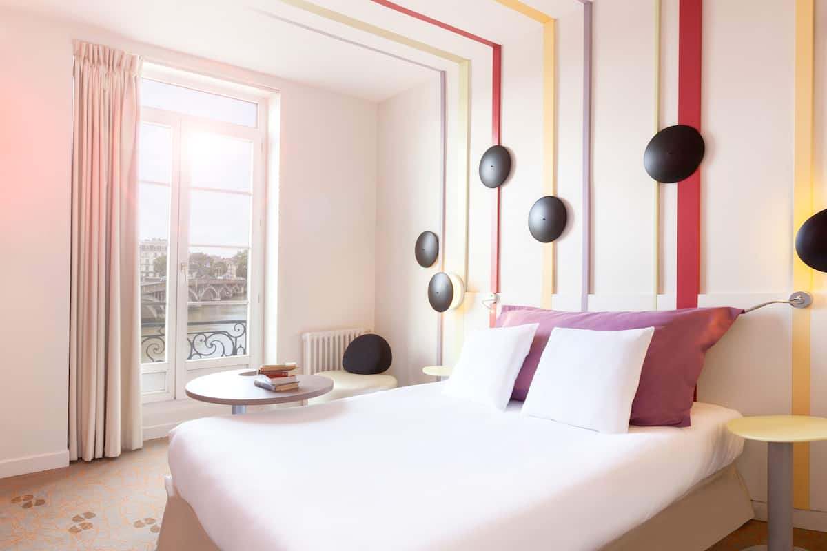 Chambre Standard, 1 lit double | Espace de travail pour ordinateurs portables, rideaux dâobscurcissement