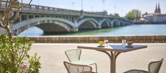 ibis Styles Bayonne Centre Gare