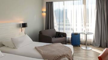 Classic Room, 1 Queen Bed with Sofa bed | In-room safe, desk, blackout curtains, soundproofing