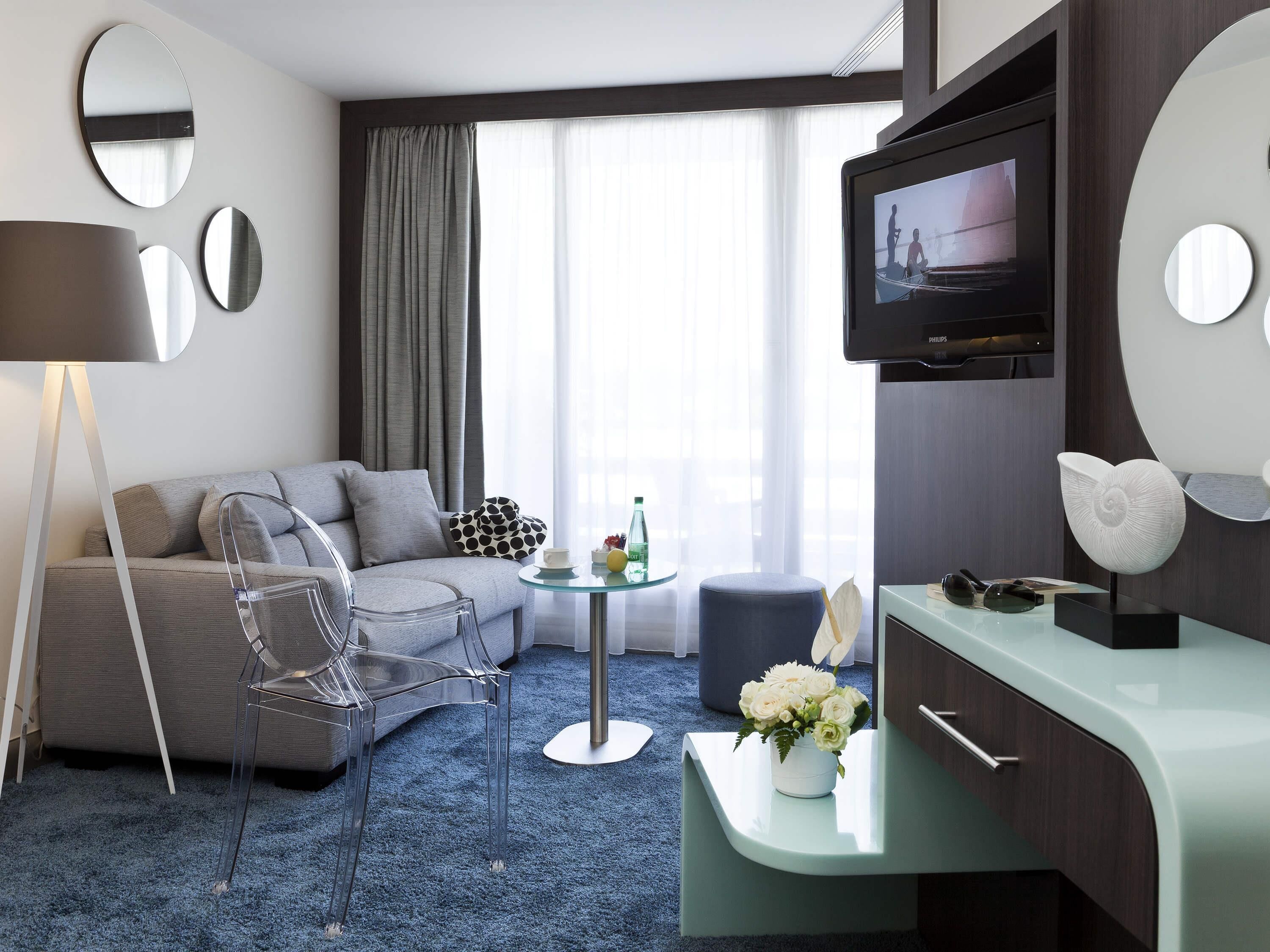 in-room safe, desk, blackout curtains, soundproofing