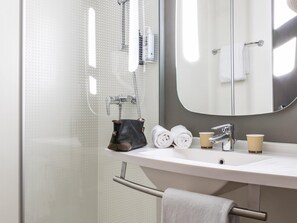 1 habitación y ropa de cama de alta calidad